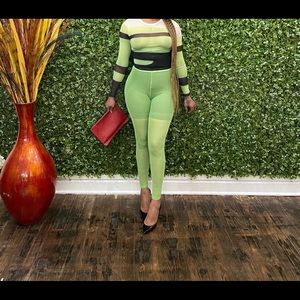 Green & black 2piece
